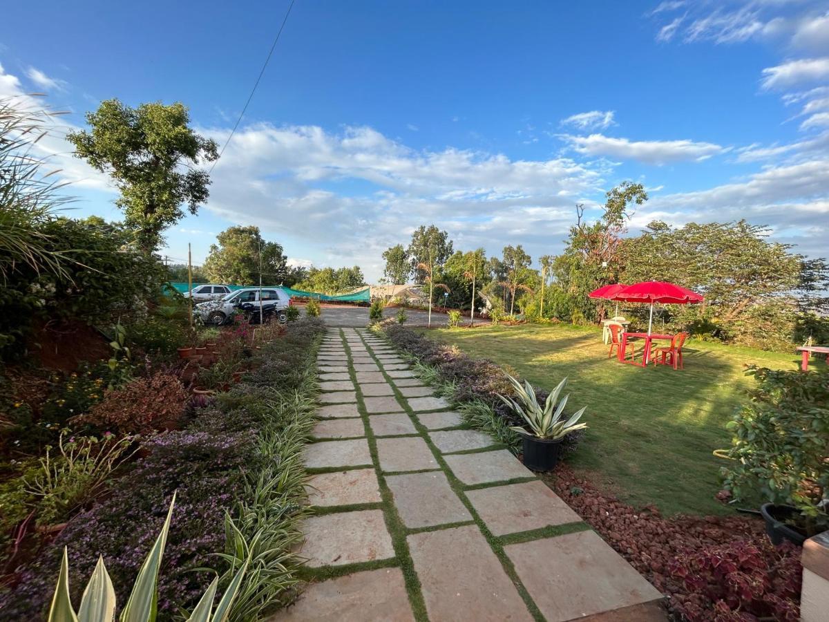 Divine Resort - Mahabaleshwar Панчгани Екстериор снимка